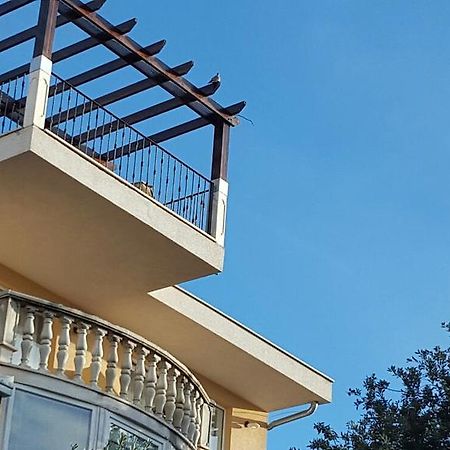 Villa Cezar Kaštel Lukšić エクステリア 写真