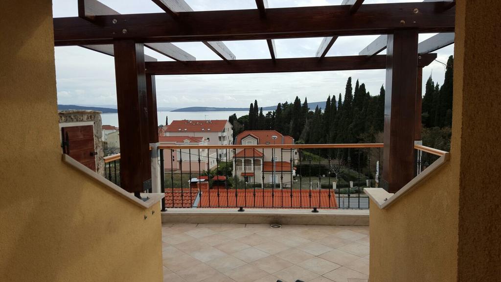 Villa Cezar Kaštel Lukšić エクステリア 写真